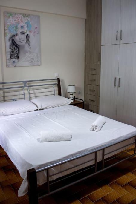 Spacious Apartment In The Heart Of Pythagorion Exterior foto