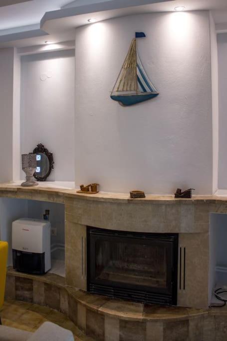 Spacious Apartment In The Heart Of Pythagorion Exterior foto